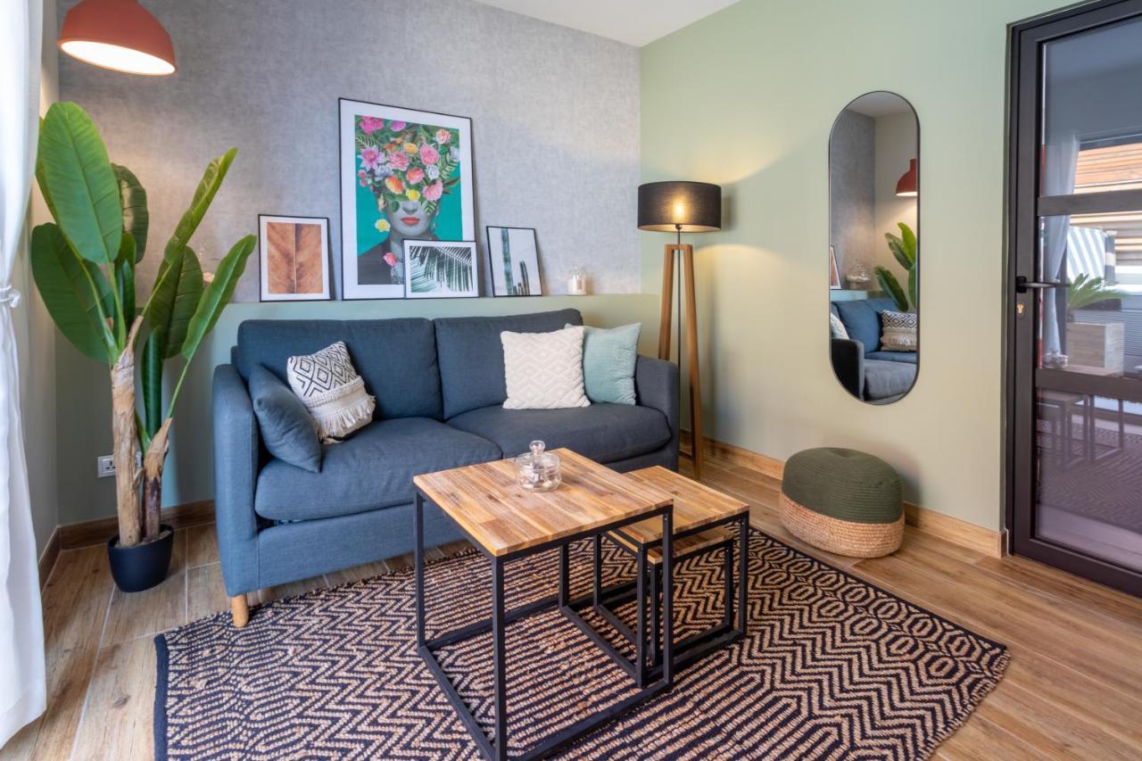 L'Entre Deux-Suite Romantique - Jacuzzi Privatif - Clim Reversible - Wifi Le Somail Bagian luar foto